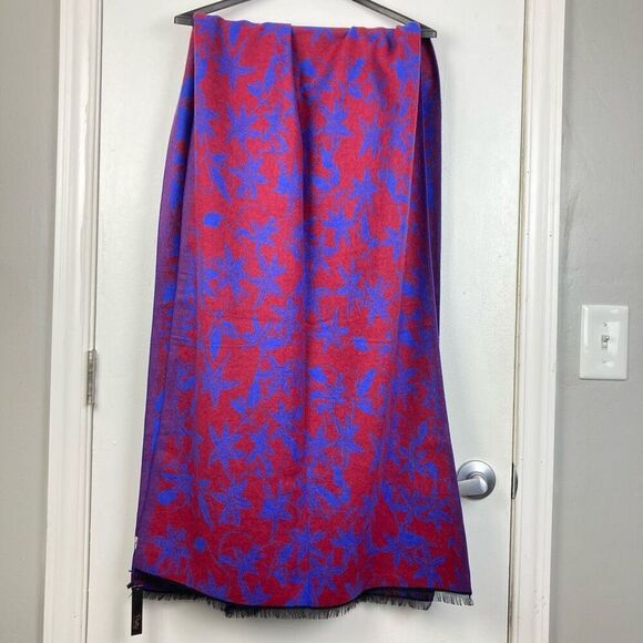 Pretty Persuasions Reversible Floral Blue Red Scarf Wrap Rectangular Shawl NWT - Picture 3 of 7